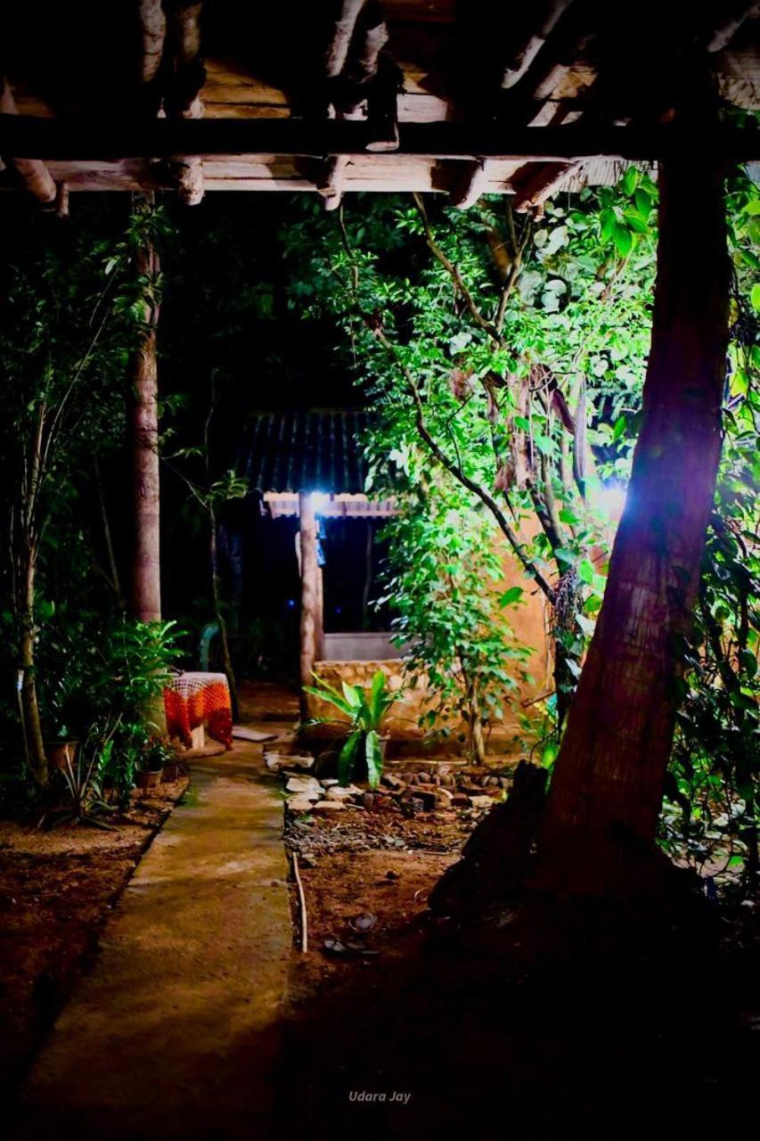 Ath Hala Safari Resort Udawalawe Dış mekan fotoğraf